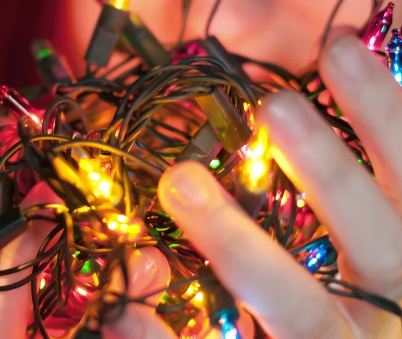 cómo desenredar las luces de navidad